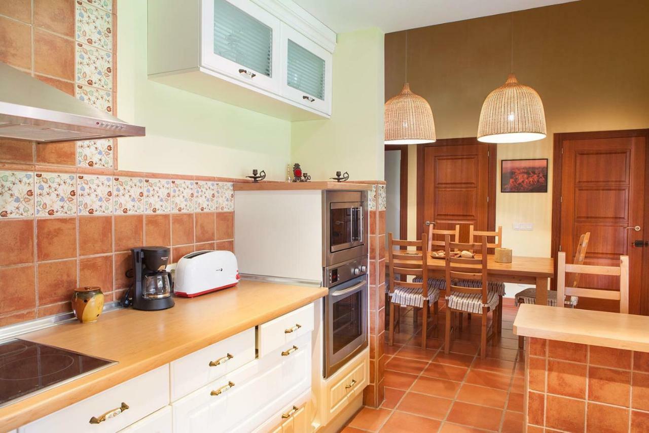 Almenara de Tormes Casa Robleゲストハウス エクステリア 写真