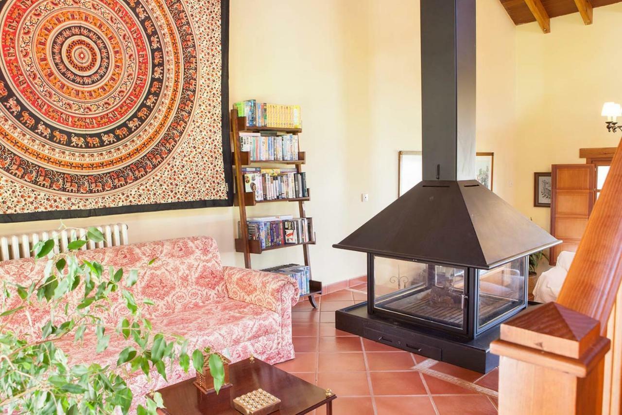 Almenara de Tormes Casa Robleゲストハウス エクステリア 写真